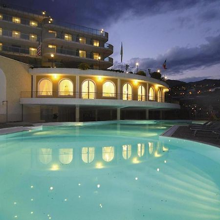 Modus Vivendi 315 Aparthotel Sanremo Exterior photo
